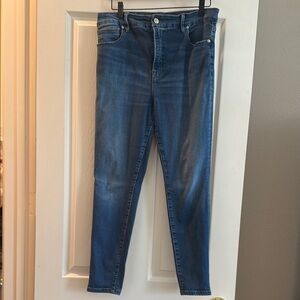 Good American Blue Skinny Jeans Stretch Denim. Size 14/32. EUC.